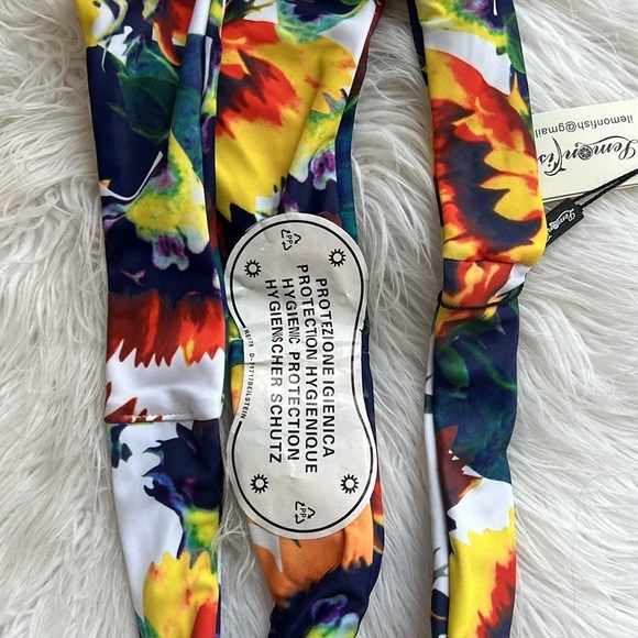 NWT Lemon Fish Floral Thong Bikini Bottom S - Picture 3 of 6